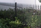 Newcombgates-fencing-and-screens-7.jpg; ?>